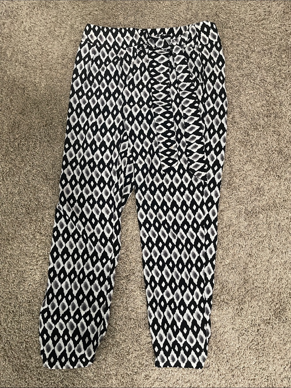 Forever 21 harem style pants - Picture 10 of 10
